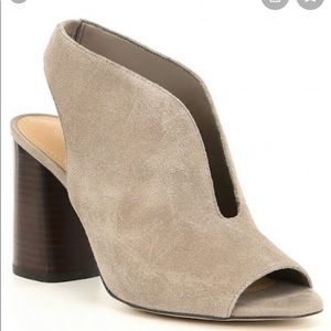 Gibson &Latimer  women’s shoes size 8